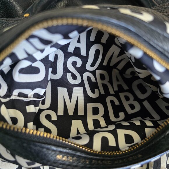 Marc Jacobs Black Leather Handbag - Picture 11 of 15